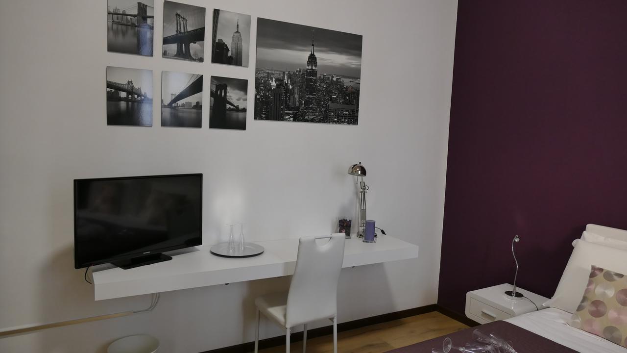 B&B Fusorario Catania Exterior photo