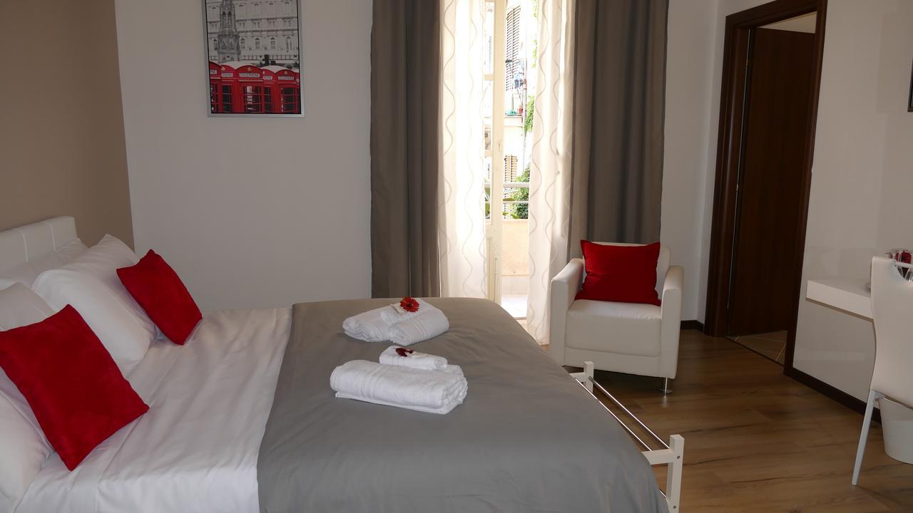 B&B Fusorario Catania Exterior photo