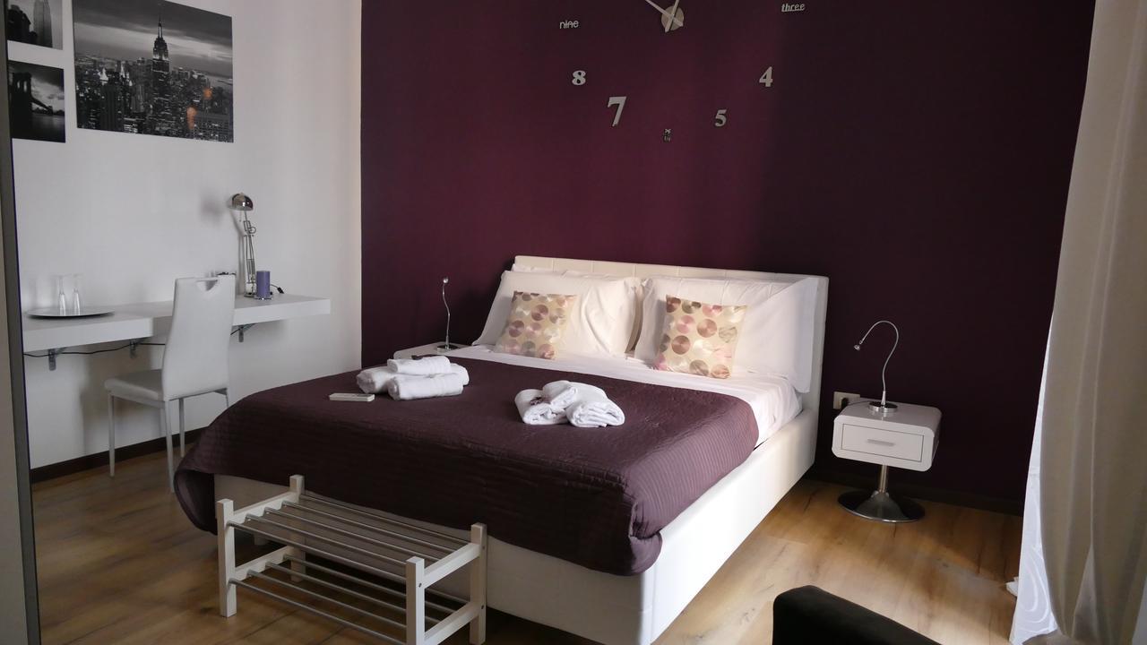 B&B Fusorario Catania Exterior photo